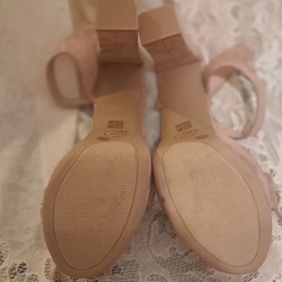 Chinese Laundry Arnette Nude Size 9 NWOT - Picture 8 of 8